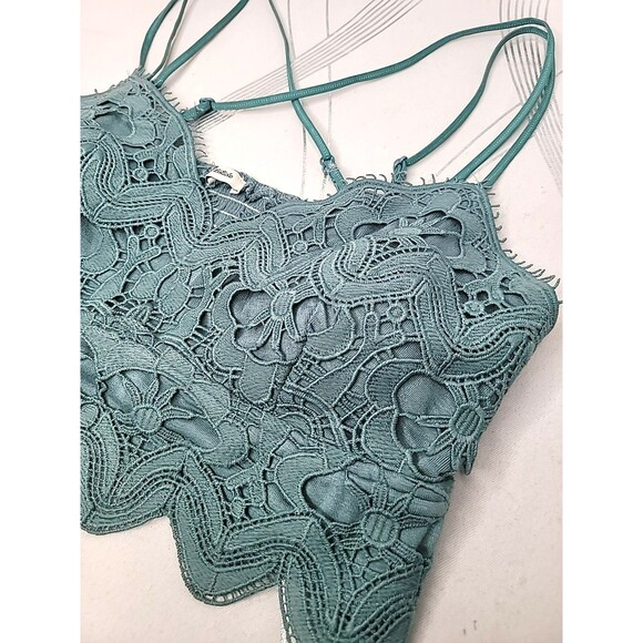Listicle Womens Size Medium Floral Teal Halter Bralette‎ Padded Boho Festival - Picture 4 of 11